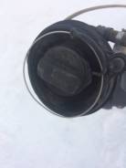 Крышка топливного бака. Audi A4, B7 Двигатели: BWE, AUK, BRE, BLB, BPG, BFB, BWT, BGB, BDG, BKN, BBJ, ALT, ALZ