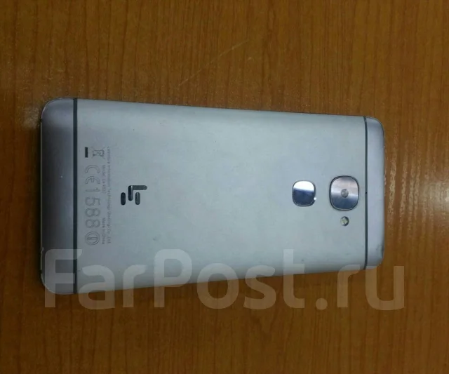 LeEco [LeTV] Le 2 X527. �/� ����