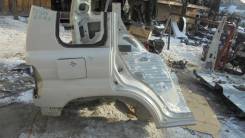 Задняя часть автомобиля. Mitsubishi Pajero, H76W, H77W Mitsubishi Pajero Pinin Mitsubishi Pajero iO, H71W, H72W, H76W, H77W Mitsubishi Montero, H76W...