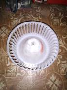 Корпус моторчика печки. Nissan Primera, WTP12, WTNP12, QP12, P12, TP12, WRP12, TNP12, RP12, HP12, WHP12 Двигатели: QR20DE, QG18DE, YD22DDTI, QR25DD, S...