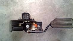 Педаль акселератора. Toyota Wish, ZNE10, ZNE10G Двигатель 1ZZFE