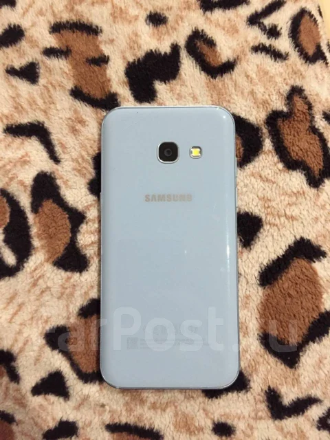 Samsung Galaxy A3 2017. �/� ����