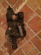 Замок капота. Honda CR-V, RE4, RE5, RE, RE3, RE7 Двигатели: K24A, R20A2, K24Z1, R20A1, K24Z4