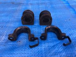 Крепление стабилизатора. Toyota Crown Majesta, JZS177, UZS171, UZS175 Toyota Crown, JZS177, UZS171, UZS175 Toyota Soarer, UZZ40 Lexus SC430, UZZ40 Дви...