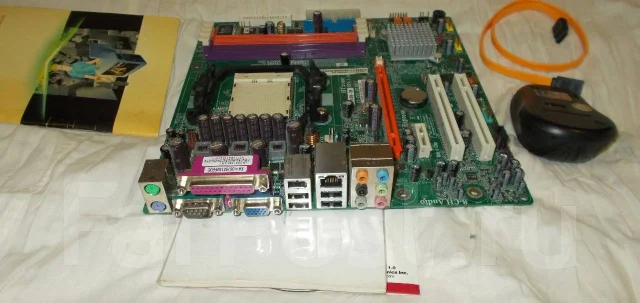 Socket AM2 ����