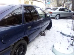 Opel Vectra. ��������, ��������, 1.8 (90��.�.), ������, 300 000����. �� ����