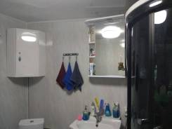 Продам просторный дом с услугами !. Улица Чичерина 13, р-н Трудовое, площадь дома 100 кв. м., скважина, электричество 15 кВт, отопление электрическое...