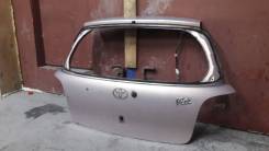 Дверь багажника. Toyota Vitz