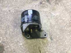 Крепление масляного фильтра. Nissan Vanette, SK22MN, SK22VN Mazda Bongo, SK22M Двигатель R2