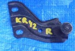 Ролик дверной. Toyota Lite Ace, CR42, CR42V, KR41, KR41V, KR42, KR42V Toyota Lite Ace Noah, CR41, CR42, CR51, CR52, KR41, KR42, KR52, SR40, SR40G, SR5...