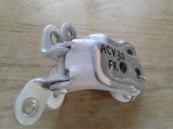 Крепление двери. Toyota: Ractis, Windom, Sienta, Mark X, Vitz, Voxy, Porte, RAV4, Scion, Camry, Noah, Previa, Raum, Estima, Yaris, Vanguard, Harrier...