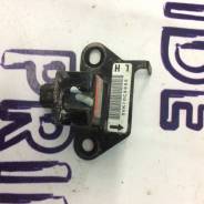 Датчик airbag. Subaru Forester, SF5, SF9 Двигатели: EJ201, EJ202, EJ205, EJ254