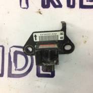 Датчик airbag. Subaru Forester, SF5, SF9 Двигатели: EJ201, EJ202, EJ205, EJ254