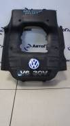 Крышка двигателя. Volkswagen Passat, 3B2, 3B3, 3B5, 3B6 Двигатели: 1Z, ACK, ADP, ADR, AEB, AEG, AFB, AFH, AFN, AFY, AGE, AGR, AGZ, AHA, AHH, AHL, AHU...