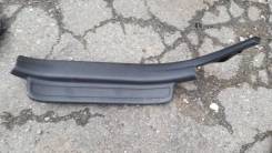 Порог пластиковый. Toyota Avensis, AZT255