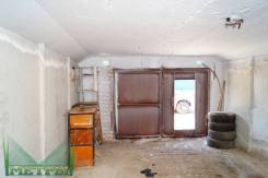 Гаражи капитальные. улица Авраменко 15а, р-н Эгершельд, 30 кв. м., электричество, подвал. Вид изнутри
