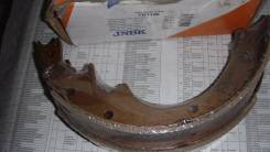 Колодка тормозная барабанная. Nissan Patrol, 160 Nissan Atlas, AF22, AGF22, AMF22, BF22, BGF22, EF22, EGF22, WF22, WGF22, YF22 Nissan Safari, BRG161...