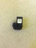 Датчик. Audi: A4, S3, A3, RS4, S4 Двигатели: ALT, ALZ, AMB, AMM, ASB, ASN, AUK, AVK, AWA, BBJ, BBK, BCZ, BDG, BDV, BFB, BFC, BGB, BGN, BHF, BKE, BKH...