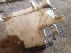 Бачок стеклоомывателя. Toyota Land Cruiser Prado, GRJ120, GRJ120W, KDJ120, KDJ120W, KZJ120, LJ120, RZJ120, RZJ120W, TRJ120, TRJ120W, VZJ120, VZJ120W...