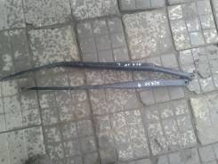 Держатель щетки стеклоочистителя. Toyota Estima, ACR30W, ACR40W, AHR10W, MCR30W, MCR40W Двигатели: 1MZFE, 2AZFE, 2AZFXE, IMZFE