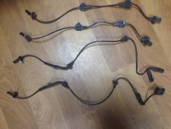 Датчик abs. Honda CR-V, RE4, RE5, RE, RE3, RE7 Двигатели: K24A, R20A2, K24Z1, R20A1, K24Z4