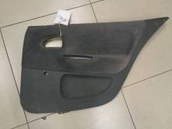 Обшивка двери задней правой (под механику) Renault Megane 1 1999-2003