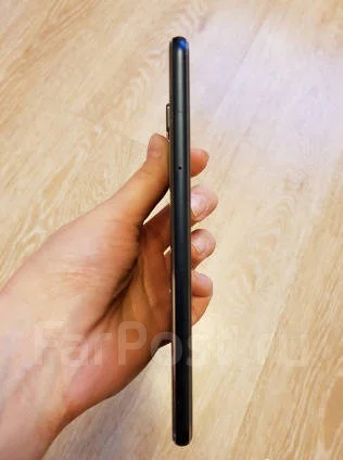 Asus ZenFone 3 ze552kl. �/� ����