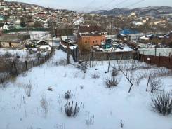 Продам пол дома в 1м Юж-м. Улица Невельского 8, р-н 1й Южный, площадь дома 52 кв. м., скважина, электричество 10 кВт, отопление электрическое, от аген...