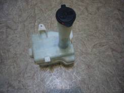 Бачок стеклоомывателя. Toyota: Windom, Camry Gracia, Mark II Wagon Qualis, Camry, Mark II Двигатели: 1MZFE, 2MZFE, 5SFE