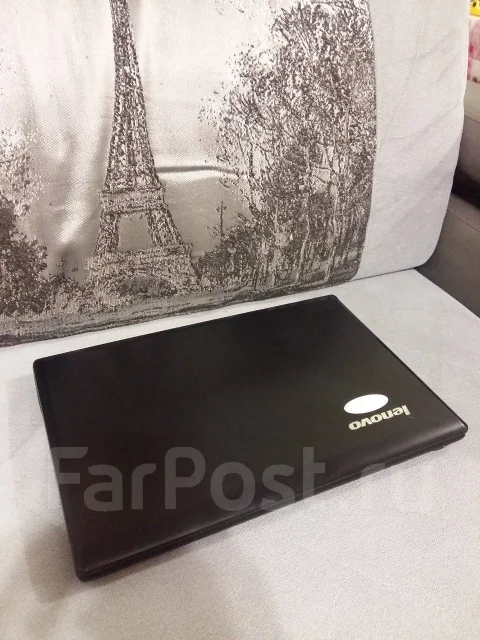 Lenovo G580. 15.6", 2����, ��� 4 ��, ���� 320���, WiFi: 1, Bluetooth: 1, ����������� �� 3��. ����