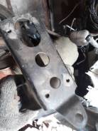 Подушка двигателя. Toyota Passo, KGC10, KGC15, QNC10 Toyota bB, QNC20, QNC21, QNC25 Daihatsu Boon, M300S, M301S, M310S Двигатели: 1KRFE, K3VE, 3SZVE