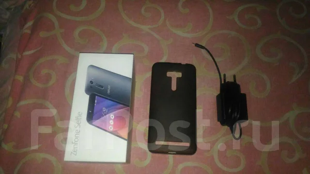 Asus ZenFone Selfie. �/� ����