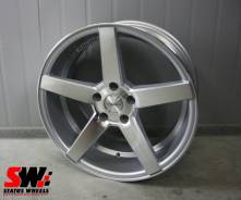 Vossen CV3-R. 8.5x18, 5x114.30, ET35, ЦО 73,1 мм.