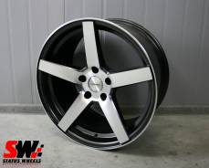 Vossen CV3-R. 8.5x18, 5x114.30, ET35, ЦО 73,1 мм.