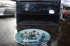 Pioneer Carrozzeria DVH-P560 ����