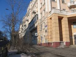 Сдаются 2 в 1 помещения по ул. Светланская,205. 91 кв. м., улица Светланская 205, р-н Луговая. Дом снаружи