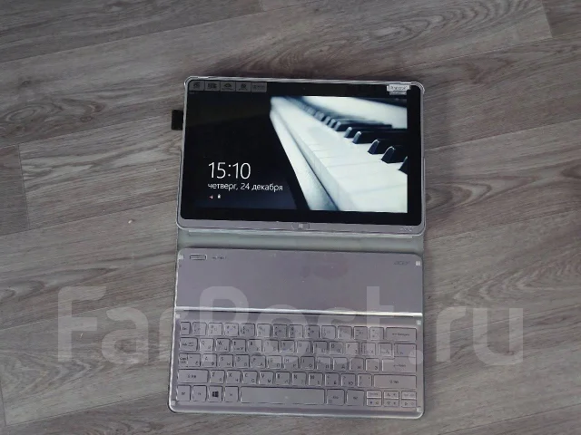 Acer Aspire P3 ����
