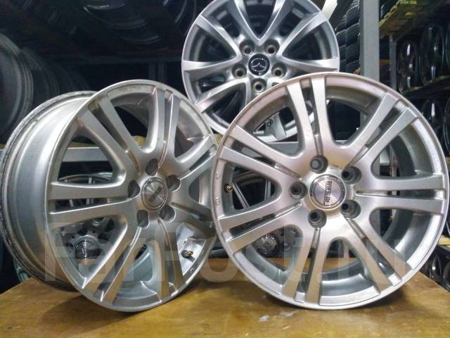 Borbet. 6.0x15", 5x114.3, ET45 