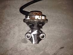 Клапан egr. Kia Sportage Двигатель FE