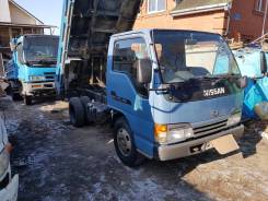 Nissan Atlas. 1999г., 4 300 куб. см., 3 000 кг.