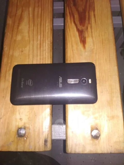 Asus ZenFone 2 ze551ml. �/�. ��� ����� �� ���������� ����