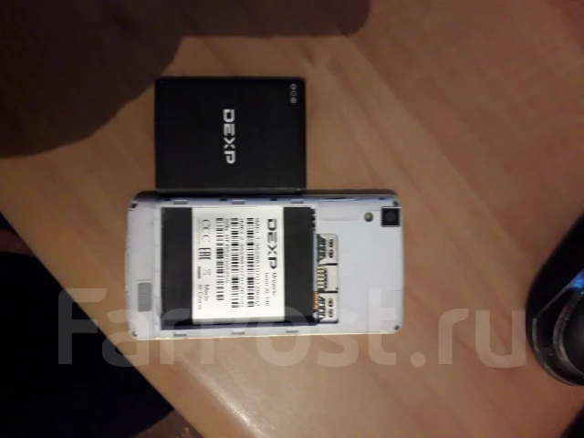 DEXP Ixion XL140 Flash. �/� ����