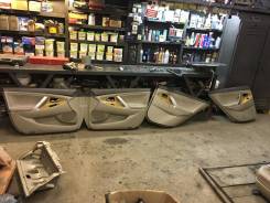 Обшивка двери. Toyota Camry, ACV40, ACV45, AHV40, ASV40, GSV40 Двигатели: 2ARFE, 2AZFE, 2AZFXE, 2GRFE
