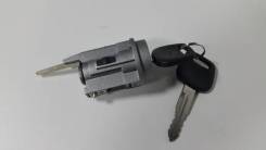 Личинка замка. Toyota: Sprinter, Corolla Levin, Sprinter Trueno, Corolla, Sprinter Marino, Corolla Ceres Двигатели: 2C, 2E, 3CE, 3E, 4AFE, 4AGE, 4EFE...