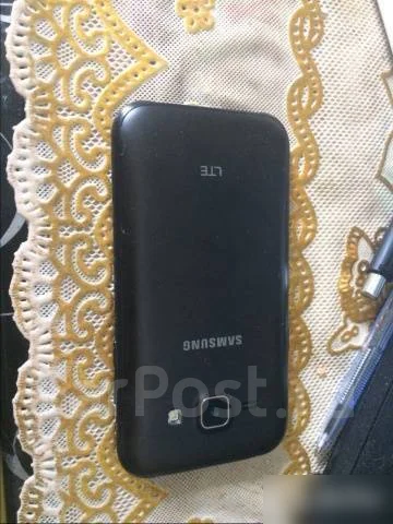 Samsung Galaxy J1 2015. �/� ����