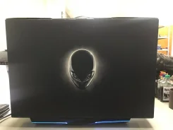 Alienware 18. 18.4", 3,1����, ��� 8 ��, ���� 1 500���, WiFi: 1, Bluetooth: 1, ����������� �� 3��. ����