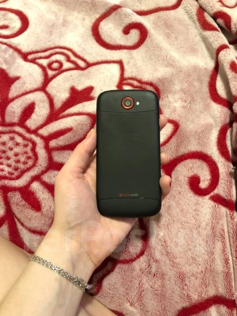 HTC One S. �/� ����
