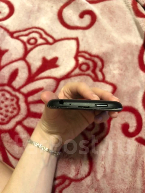 HTC One S. �/� ����