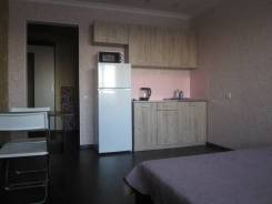 Гостинка, улица Зейская 53. Центральный, 27 кв. м.