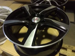 iFree ����. 7.0x16", 5x110, ET37, �� 65,1���. ����